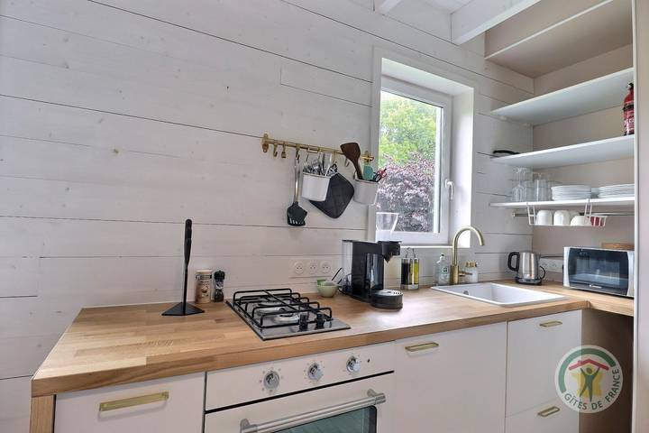 Gîte pour 3 personnes, avec jardin ainsi que terrasse et vue à Pleurtuit - 3