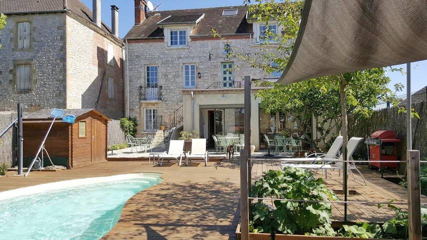 Hôtel pour 2 personnes, avec piscine ainsi que jardin et vue
