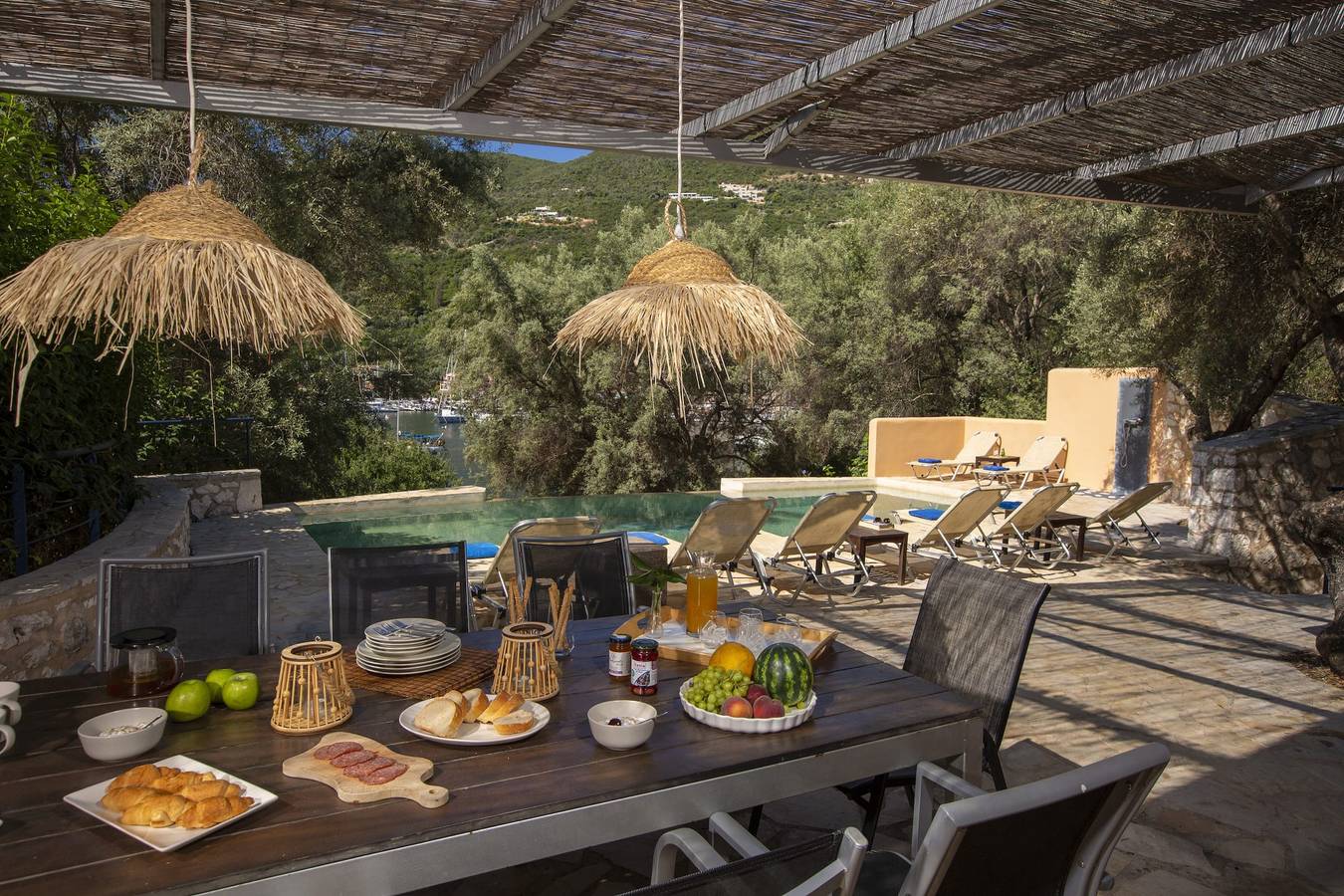 Villa Amoudia - Luxury Villa right on the beach with Private Pool in Syvota (Lefkada), Greece