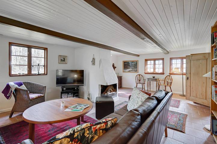 4 bedroom pet friendly home in Humble in Humble, Langeland