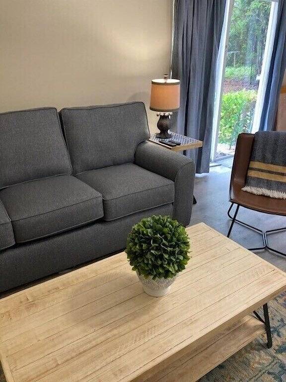 Vacation rental for 13 people, with yard in Delray Beach