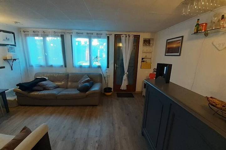 Maison de vacances pour 3 personnes, avec Jacuzzi ainsi que Terrasse et Jardin à Mimet