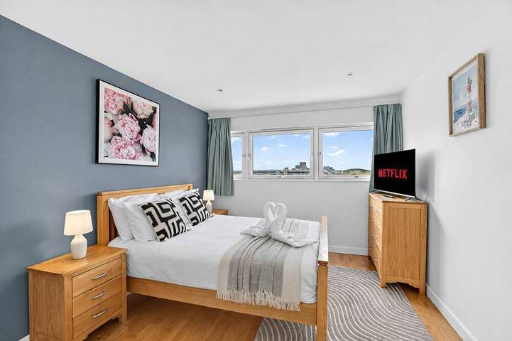 Ganze Wohnung, 12th Street Apartment • City Centre • Balcony • Free Parking • Fast WiFi • Yoko Property in Milton Keynes, Südostengland