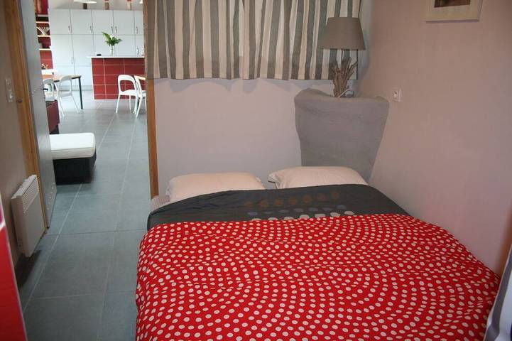 Location de vacances pour 22 personnes, avec terrasse, animaux acceptés à Saint-Martin-des-Champs (Avranches) - 3