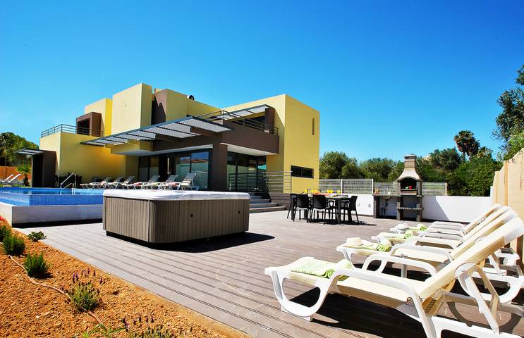 Casa rural para 16 personas, con terraza y jardín en Armação de Pêra (costa) - 4