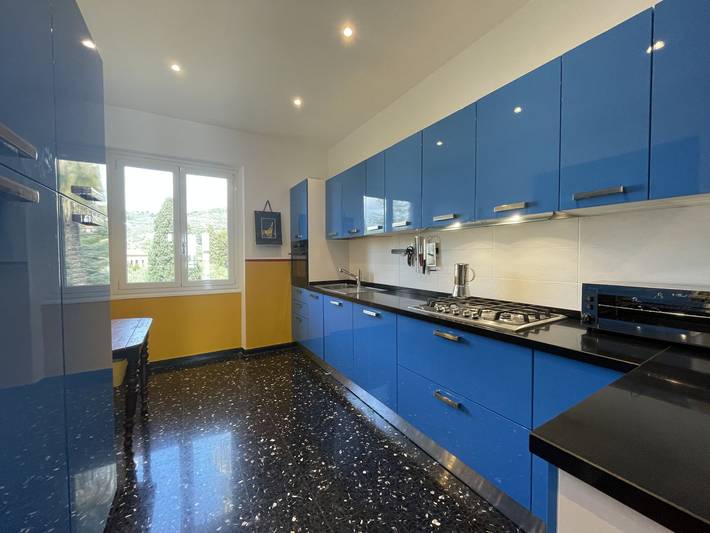 Ferienwohnung für 7 Personen, mit Balkon und Garten in Imperia - 2