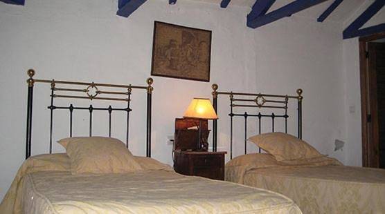 Casa rural con piscina para 3 personas, con vistas además de piscina y balcón en Provincia de Ciudad Real - 4