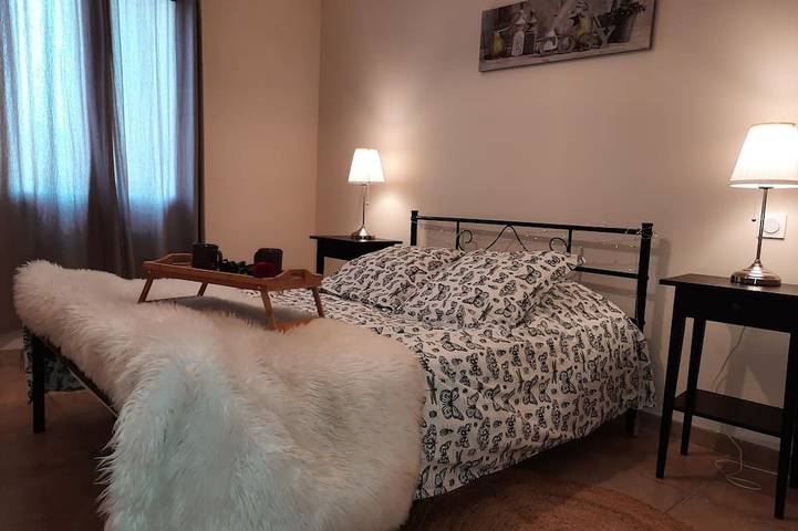 Location de vacances pour 6 personnes, avec jardin ainsi que jacuzzi et terrasse à Saint-Maurice-sur-Eygues - 3