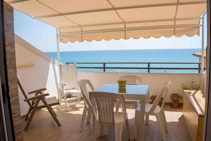 Casa vacanza per 4 persone, con panorama e balcone - 1