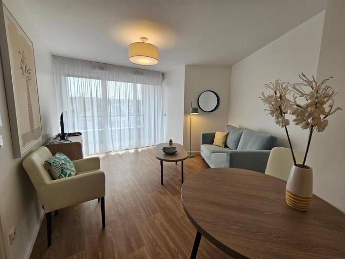 Appart’hôtel pour 2 personnes, avec jardin et balcon, animaux acceptés dans Île de France - 2