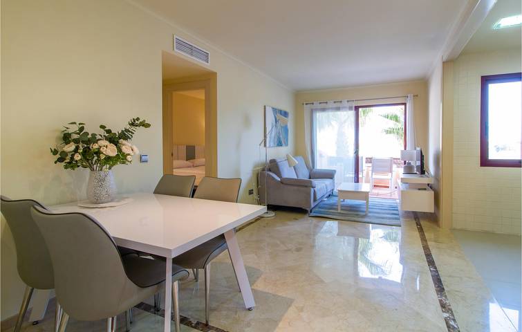 Ganze Ferienwohnung, Oase am Strand mit Parkplatz, AC, Terrasse, Pool und WiFi in Los Narejos, Los Alcázares