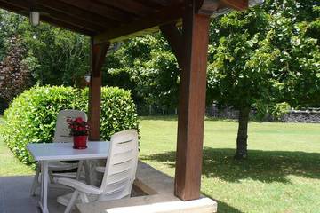Gîte pour 2 personnes, avec jardin à Tursac