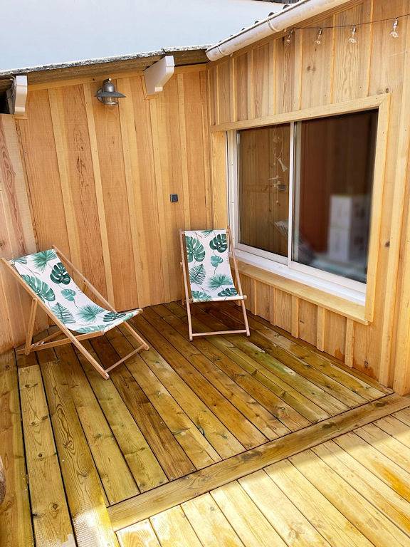 Studio pour 2 personnes, avec terrasse, animaux acceptés