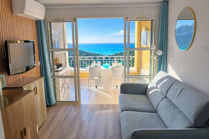 Gîte pour 4 personnes, avec piscine dans Gare Du Dramont