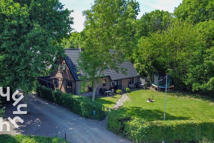 Vacation rental for 6 people, with Terrace and Yard in The Netherlands