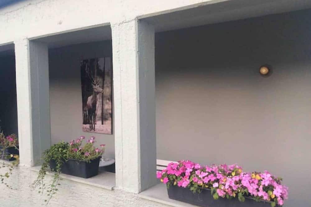 Ganze Wohnung, Etzauer Mühle-Mensch-Zeit-Pferd, Weilrod in Gemünden, Weilrod
