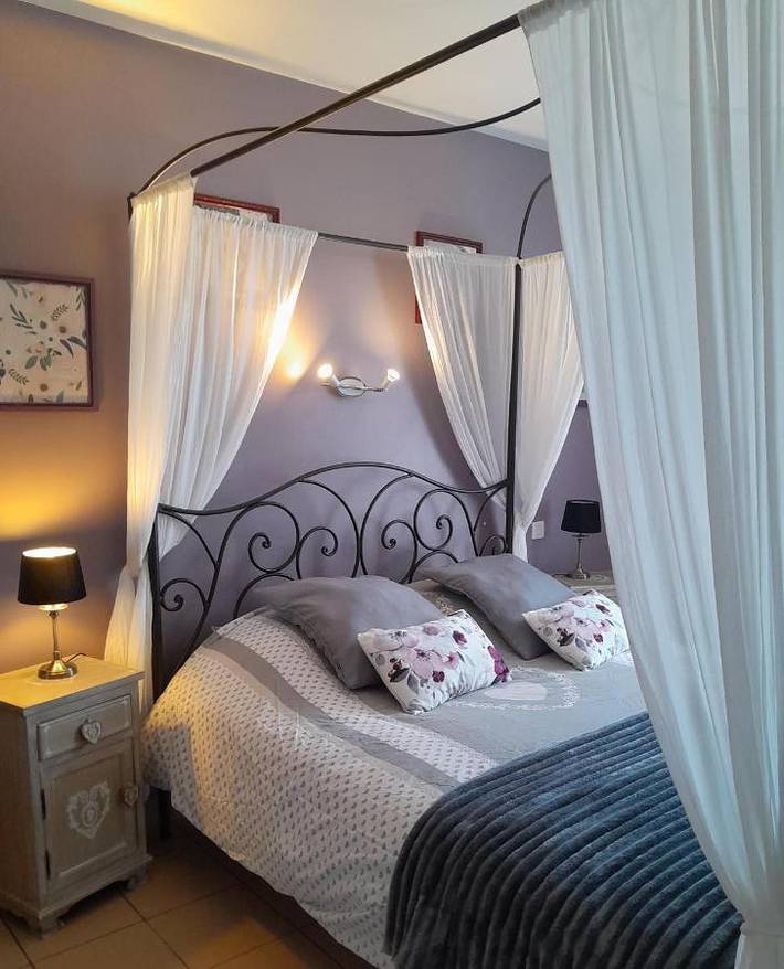Gîte pour 5 personnes, avec vue et terrasse, animaux acceptés à Fyé - 3