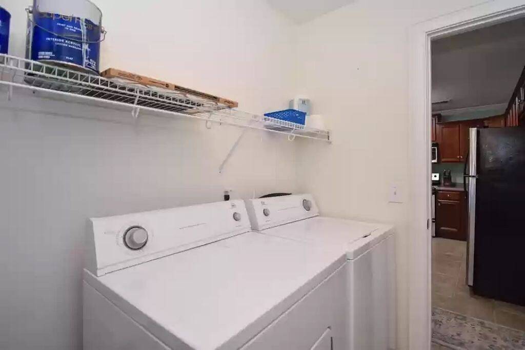 Ganze Wohnung, Lovely Lake Condo with Boat Slip and Pool in Alexander City, Lake Martin