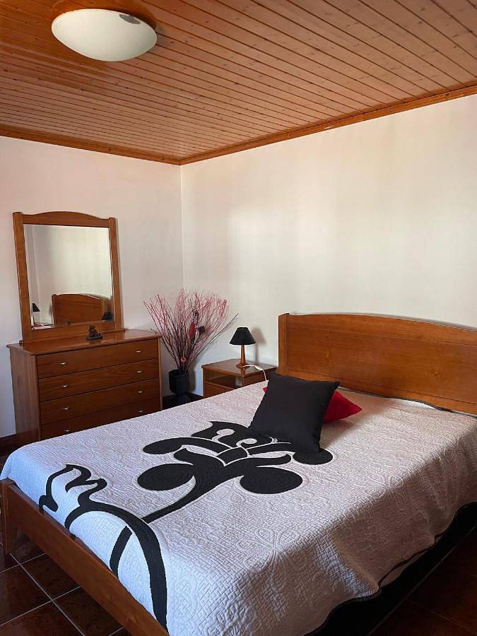 Gîte pour 3 personnes, avec vue et balcon à Lajes do Pico - 3