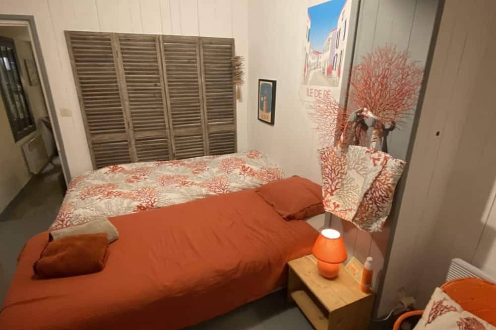 Maison de Charme, aux Portes en Ré, 5 Chambres, 10 Couchages in Les Portes-en-Ré, Ile de Re