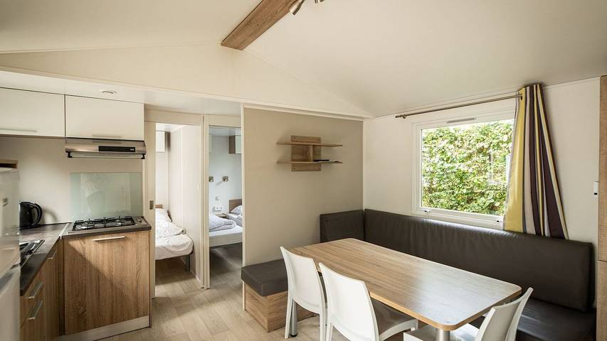 Location de vacances pour 6 personnes, avec terrasse et piscine, animaux acceptés dans Dochamps - 2