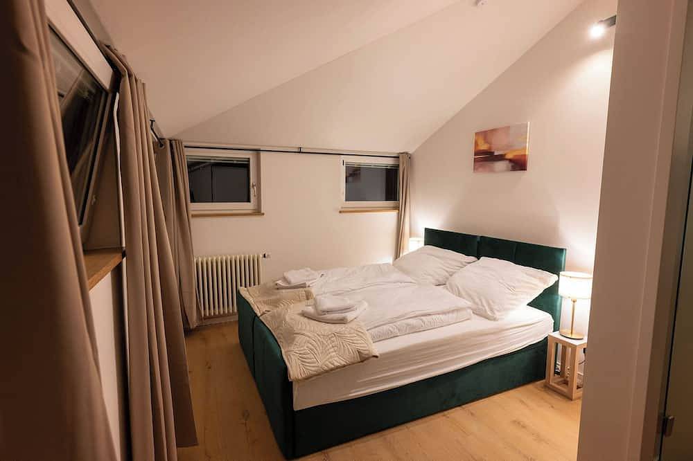 Apartamento entero,  Munich 100 meters from Oktoberfest for 16 guests in Apartment Helsinki in Munich Ludwigsvorstadt, Múnich