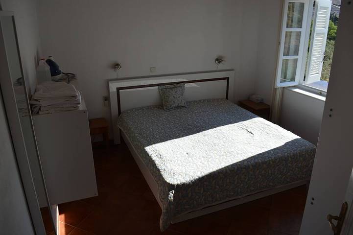 Location de vacances pour 6 personnes, avec balcon et jardin à Hydra - 4