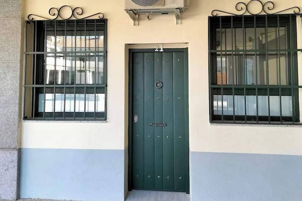 Apartamento entero, * Cosy duplex * Downtown * in Brunete, Provincia de Madrid