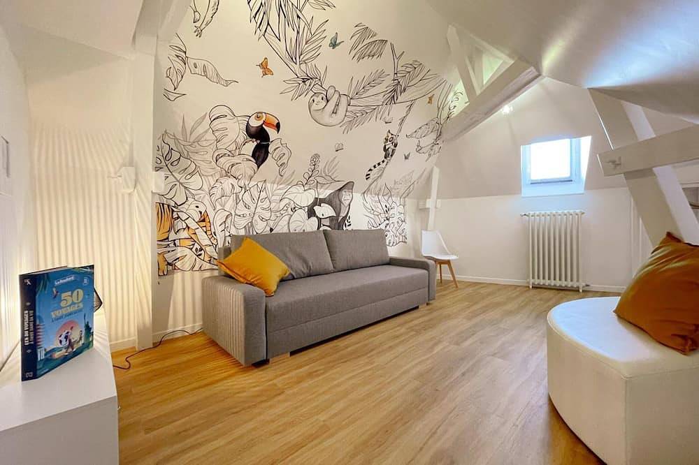 Renoviertes Ferienhaus für 6-8 Personen, mit Garten, Terrasse und Parkplatz, nahe am Zoo und Sehenswürdigkeiten in Noyers-sur-Cher, Romorantin-Lanthenay und Umgebung