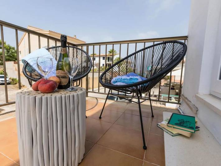 Ferienwohnung für 6 Personen, mit Balkon und Terrasse in Ses Covetes - 2