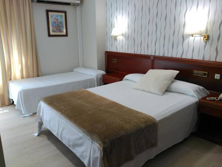 Hôtel pour 7 personnes à Marín - 2