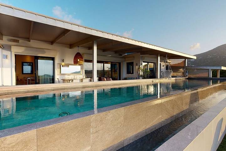 Holiday home for 4 people, with garden, with pets in Saint-Barthélemy