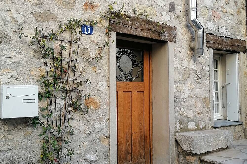 5-person house in a charming Haut Var village in Ampus, Draguignan Region