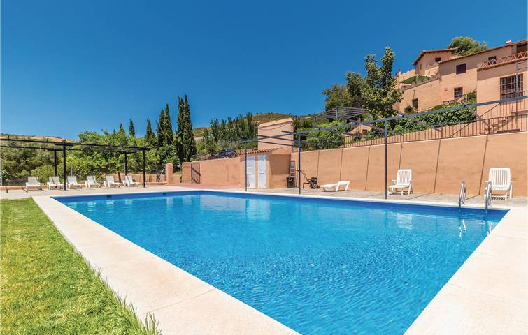 Vakantiehuis voor 17 personen, with Terras and Tuin as well as Zwembad in Frigiliana