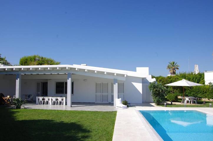 Villa pour 10 personnes, avec jardin ainsi que vue et piscine, animaux acceptés à Monticelli - 2