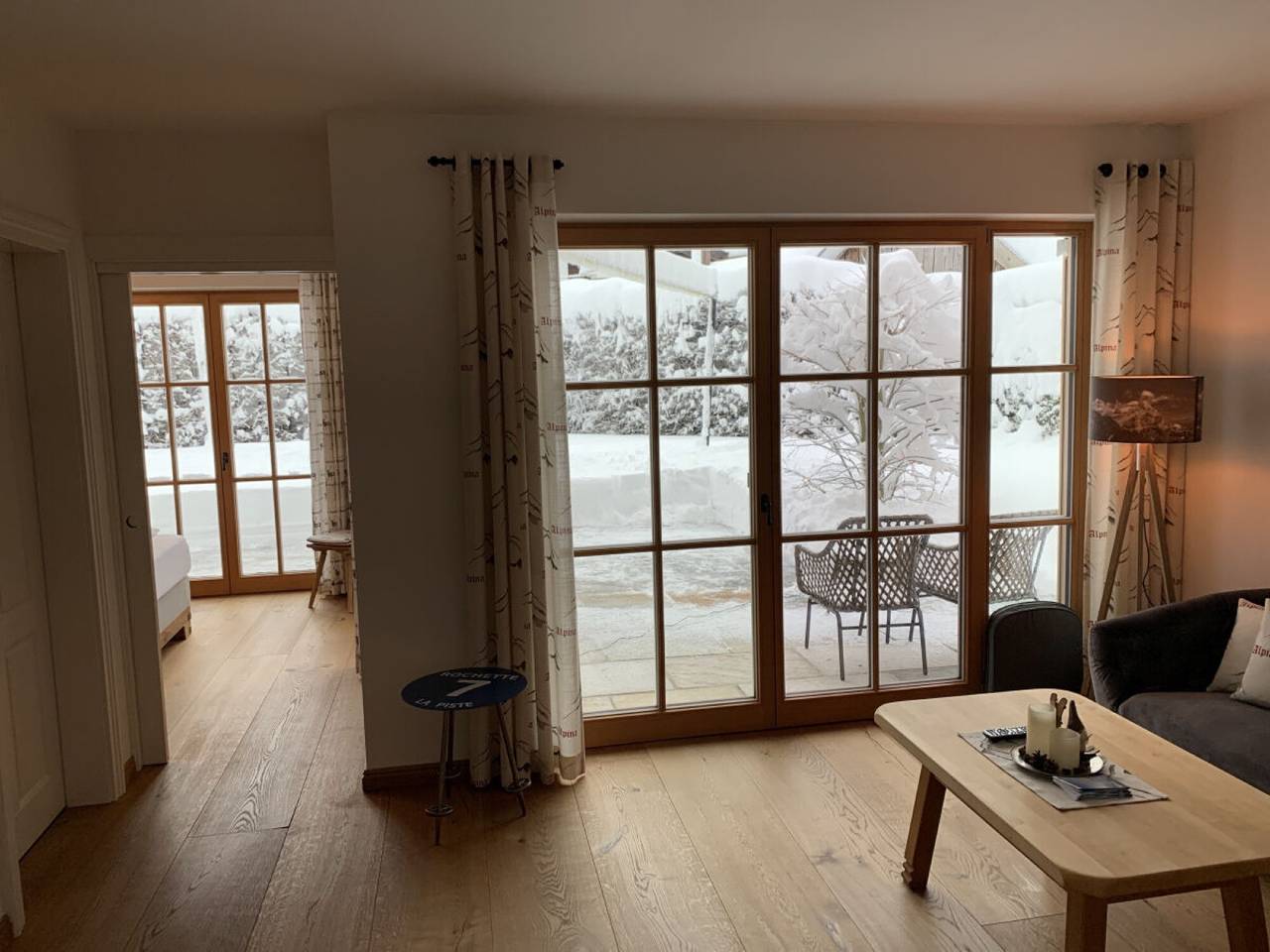 Appartement entier, Appartement 'Ferienwohnung Max 3' avec vue sur les montagnes, terrasse privée et Wi-Fi in Garmisch-Partenkirchen, Alpes bavaroises