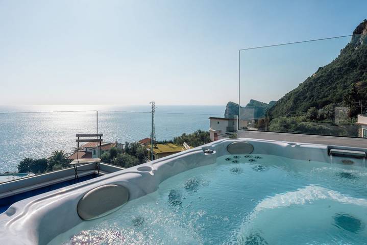 Villa pour 8 personnes avec jardin in Nerano, Massa Lubrense