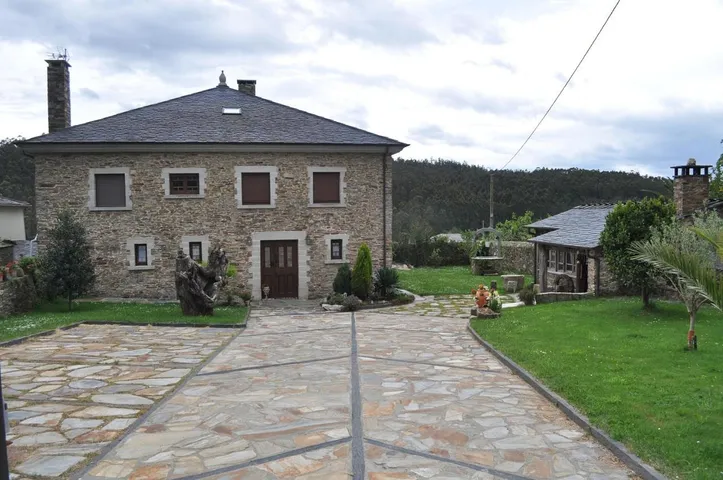 Apartamento de vacaciones para 8 personas, con jardín y vistas, Se admiten mascotas - 1