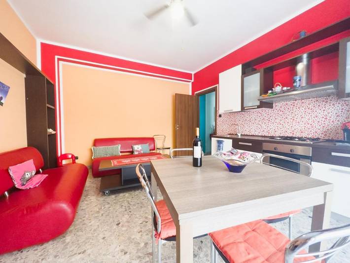 Apartamento para 6 personas, con balcón en Pescara