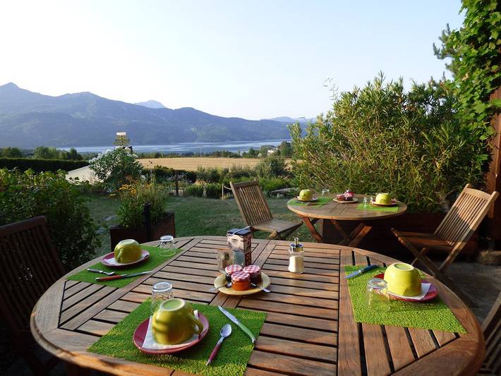 Chambre d’hôte pour 2 personnes, avec jardin et vue sur le lac dans Hautes-Alpe - 3