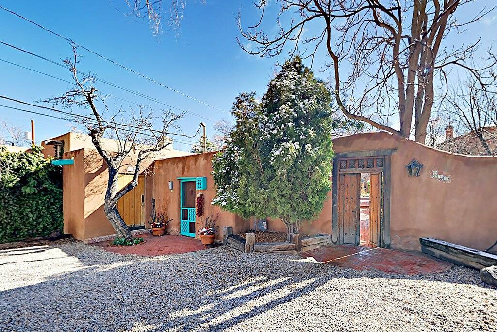 Vacation Apartment for 3 Guests in Santa Fe, New Mexico