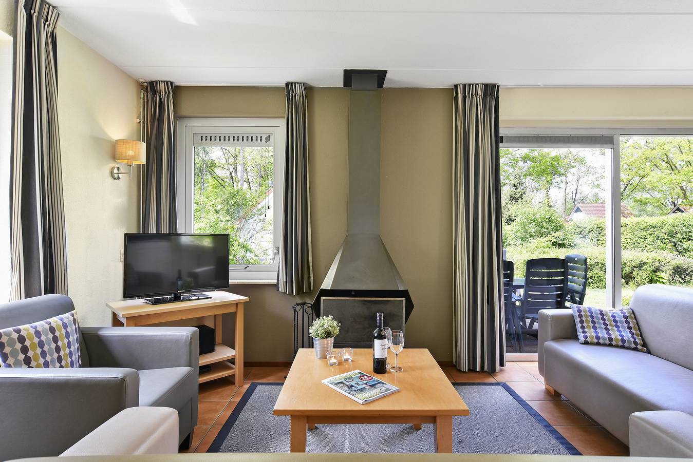Landal Landgoed Aerwinkel — 6-persoons bungalow in Posterholt, Limburg