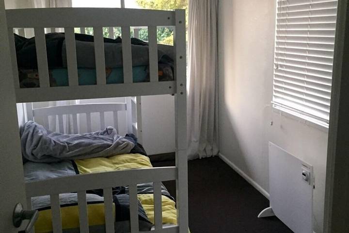 Location de vacances pour 13 personnes, avec terrasse et jardin à Taupo - 4