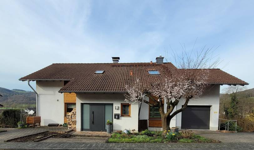 Ferienwohnung für 2 Personen, mit Terrasse und Garten in Roßbach