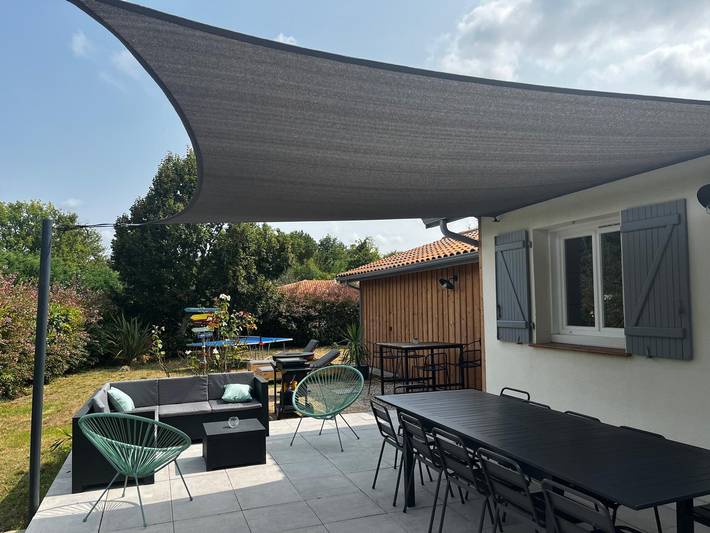 Location de vacances pour 10 personnes, avec terrasse et jardin à Sanguinet - 2