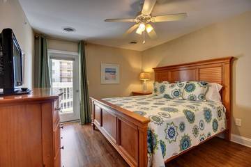 Villa for 20 Guests in Ingram Beach, North Myrtle Beach, Picture 2