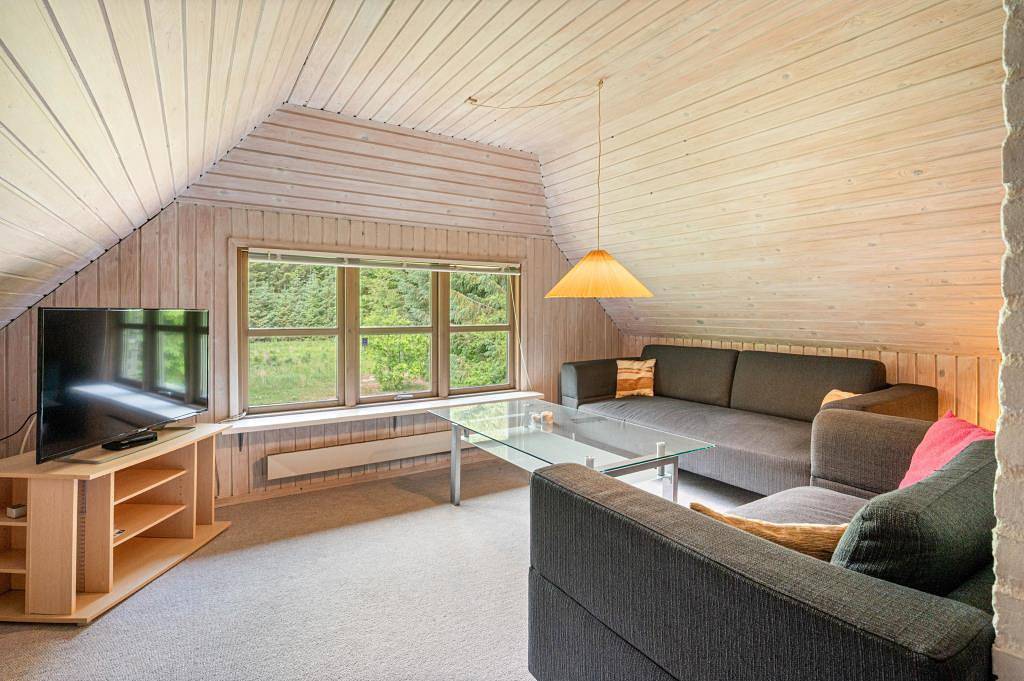 Uriges Ferienhaus mit Sauna auf grossem Grundstück in Vester Husby, Husby (Dänemark)