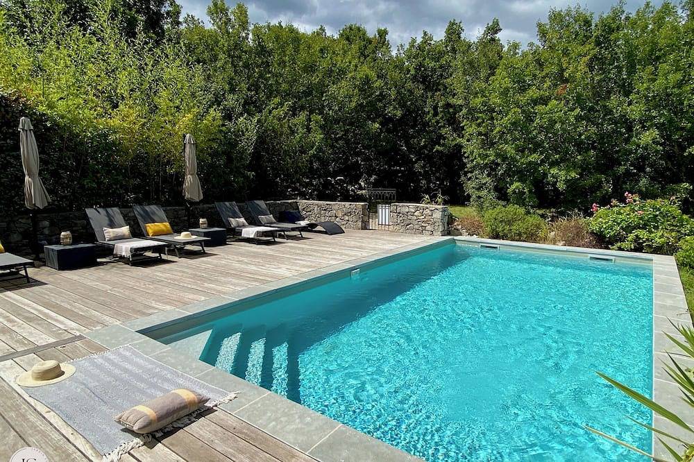 Luxe huis met prachtige tuin en prive zwembad in Les Vans, Parc naturel régional des Monts d'Ardèche
