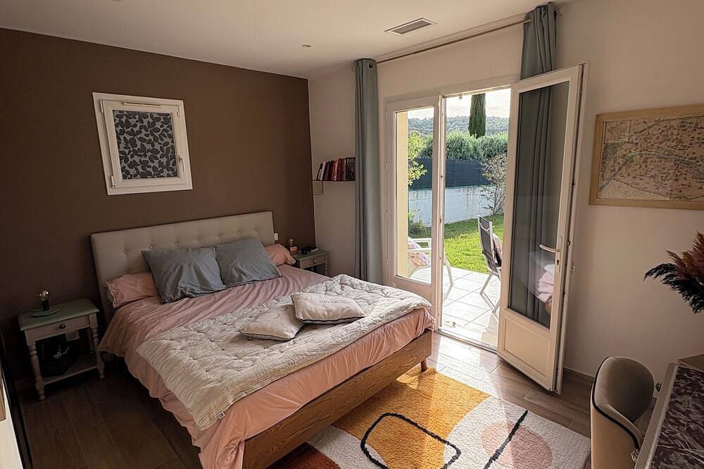 Das Haus der Wasserfälle – by Zenlife in La Roque-sur-Cèze, Nimes und Umgebung