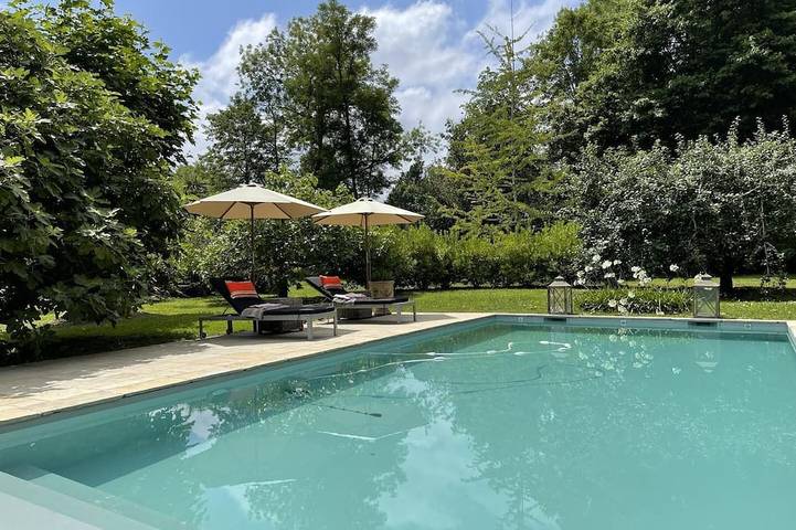 Maison de vacances pour 4 personnes, avec jardin et piscine
